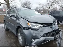 JTMRJREV2JD252596 2018 TOYOTA RAV 4
