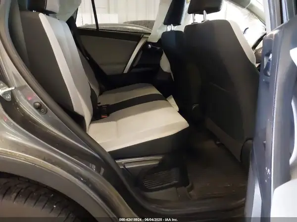 JTMRJREV3GD016824 2016 TOYOTA RAV 4 - Image 8