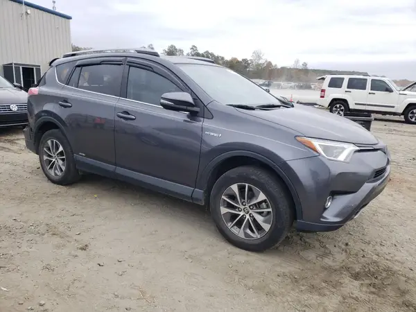 JTMRJREV3HD070951 2017 TOYOTA RAV 4 - Image 8