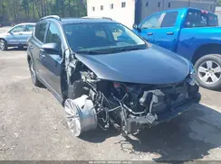 JTMRJREV3HD089872 2017 TOYOTA RAV 4