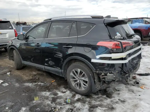 JTMRJREV3HD110896 2017 TOYOTA RAV 4 - Image 2