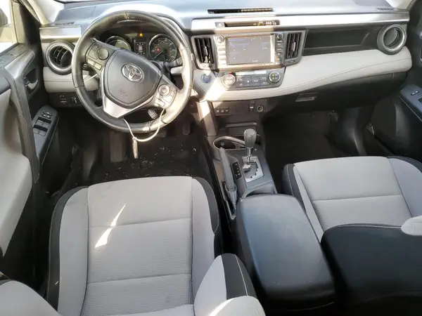JTMRJREV3HD119002 2017 TOYOTA RAV 4 - Image 8