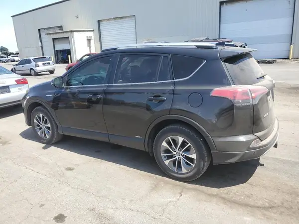 JTMRJREV3JD232454 2018 TOYOTA RAV 4 - Image 2