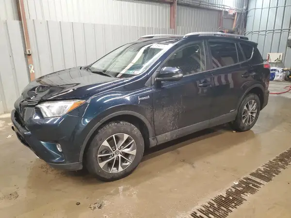 JTMRJREV3JD243597 2018 TOYOTA RAV 4 - Image 1