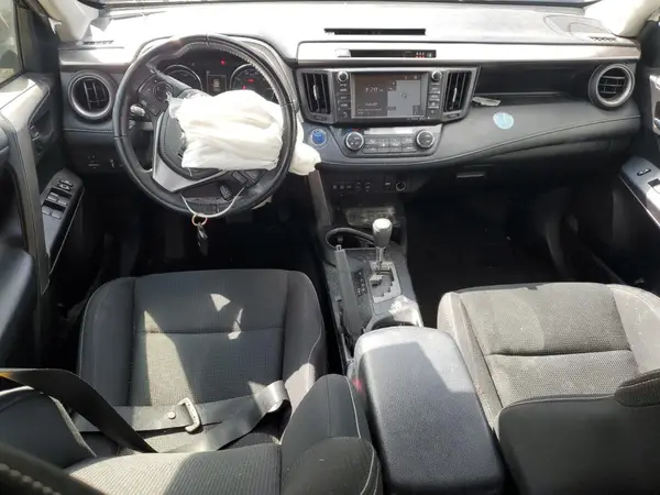 JTMRJREV3JD243597 2018 TOYOTA RAV 4 - Image 8