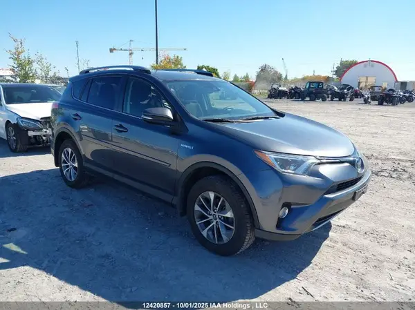 JTMRJREV3JD258116 2018 TOYOTA RAV 4 - Image 1