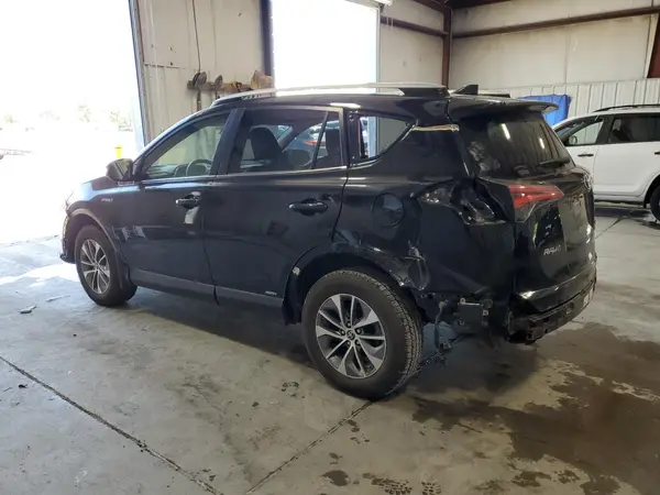 JTMRJREV4GD027900 2016 TOYOTA RAV 4 - Image 2