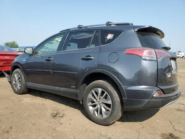 JTMRJREV4HD067993 2017 TOYOTA RAV 4 - Image 2