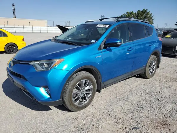 JTMRJREV4HD071767 2017 TOYOTA RAV 4 - Image 1