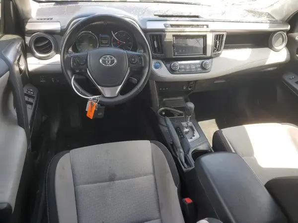 JTMRJREV4HD100328 2017 TOYOTA RAV 4 - Image 8