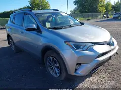 JTMRJREV4HD102578 2017 TOYOTA RAV 4