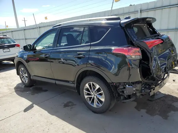 JTMRJREV4HD122572 2017 TOYOTA RAV 4 - Image 2