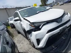 JTMRJREV4HD140201 2017 TOYOTA RAV 4
