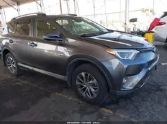 JTMRJREV4JD163077 2018 TOYOTA RAV 4
