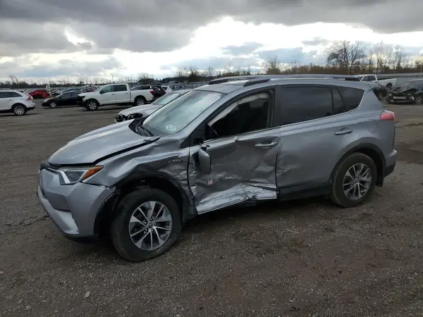 JTMRJREV4JD168621 2018 TOYOTA RAV 4 - Image 1