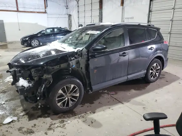 JTMRJREV4JD180977 2018 TOYOTA RAV 4 - Image 1