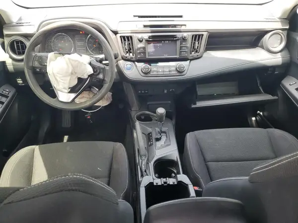 JTMRJREV4JD181711 2018 TOYOTA RAV 4 - Image 8