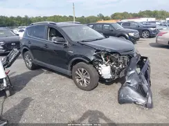 JTMRJREV4JD213878 2018 TOYOTA RAV 4