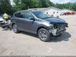 JTMRJREV4JD252650 2018 TOYOTA RAV 4