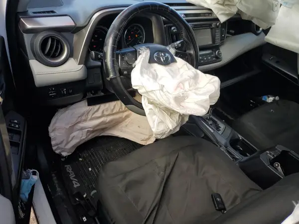 JTMRJREV4JD259081 2018 TOYOTA RAV 4 - Image 8