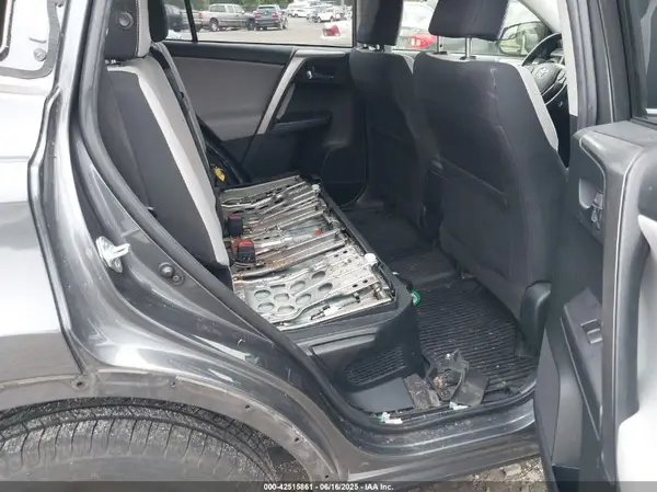 JTMRJREV5GD022849 2016 TOYOTA RAV 4 - Image 8