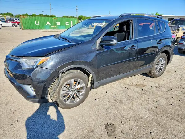 JTMRJREV5HD113167 2017 TOYOTA RAV 4 - Image 1