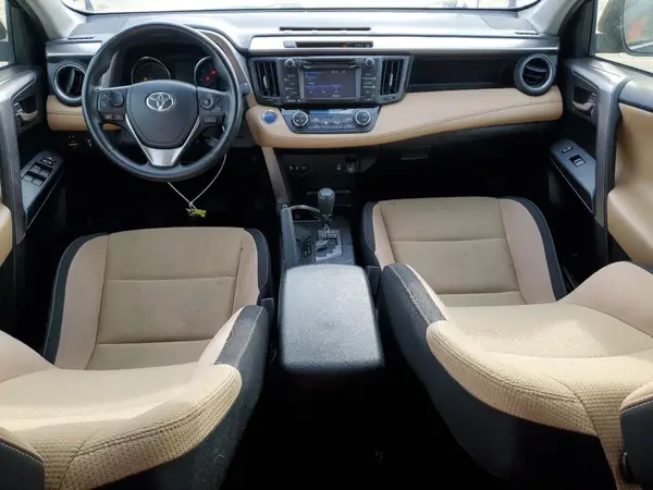 JTMRJREV5HD127070 2017 TOYOTA RAV 4 - Image 8