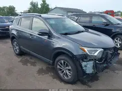 JTMRJREV5JD172113 2018 TOYOTA RAV 4