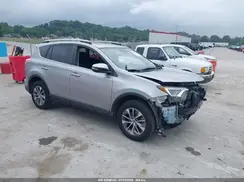 JTMRJREV5JD177036 2018 TOYOTA RAV 4