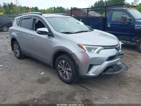 JTMRJREV5JD183080 2018 TOYOTA RAV 4 - Image 1