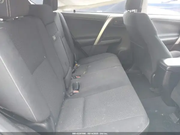 JTMRJREV5JD183080 2018 TOYOTA RAV 4 - Image 8