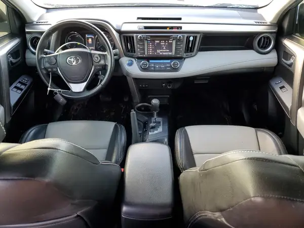 JTMRJREV5JD213498 2018 TOYOTA RAV 4 - Image 8