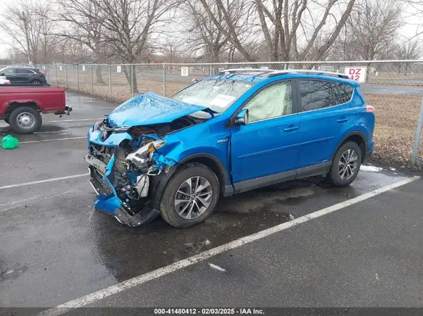 JTMRJREV6GD028806 2016 TOYOTA RAV 4 - Image 2