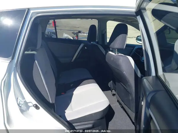 JTMRJREV6GD042284 2016 TOYOTA RAV 4 - Image 8