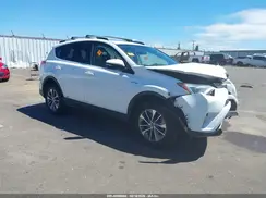 JTMRJREV6GD057609 2016 TOYOTA RAV 4