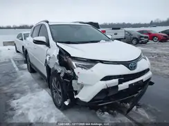 JTMRJREV6HD062438 2017 TOYOTA RAV 4