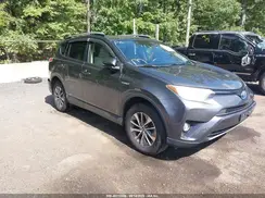 JTMRJREV6HD082091 2017 TOYOTA RAV 4