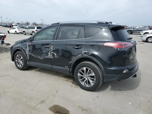 JTMRJREV6HD104784 2017 TOYOTA RAV 4 - Image 2