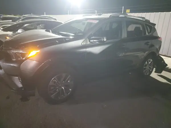 JTMRJREV6HD108804 2017 TOYOTA RAV 4 - Image 1
