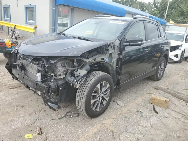 JTMRJREV6JD157913 2018 TOYOTA RAV 4 - Image 1