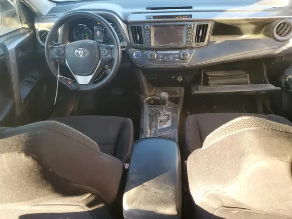 JTMRJREV6JD176672 2018 TOYOTA RAV 4 - Image 8