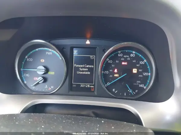 2018 TOYOTA RAV 4 auction photo 7