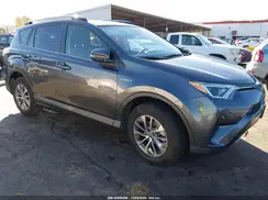 JTMRJREV6JD198588 2018 TOYOTA RAV 4