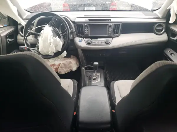 JTMRJREV6JD209427 2018 TOYOTA RAV 4 - Image 8