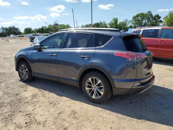 JTMRJREV6JD210318 2018 TOYOTA RAV 4 - Image 2