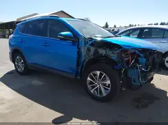 JTMRJREV6JD233033 2018 TOYOTA RAV 4
