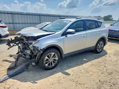 JTMRJREV7GD016812 2016 TOYOTA RAV 4