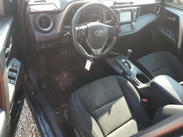 JTMRJREV7HD119147 2017 TOYOTA RAV 4 - Image 8