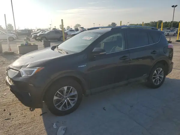 JTMRJREV7HD128575 2017 TOYOTA RAV 4 - Image 1