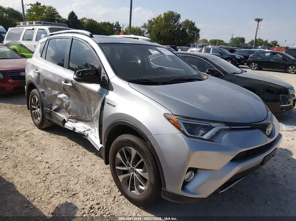JTMRJREV7JD241108 2018 TOYOTA RAV 4 - Image 1